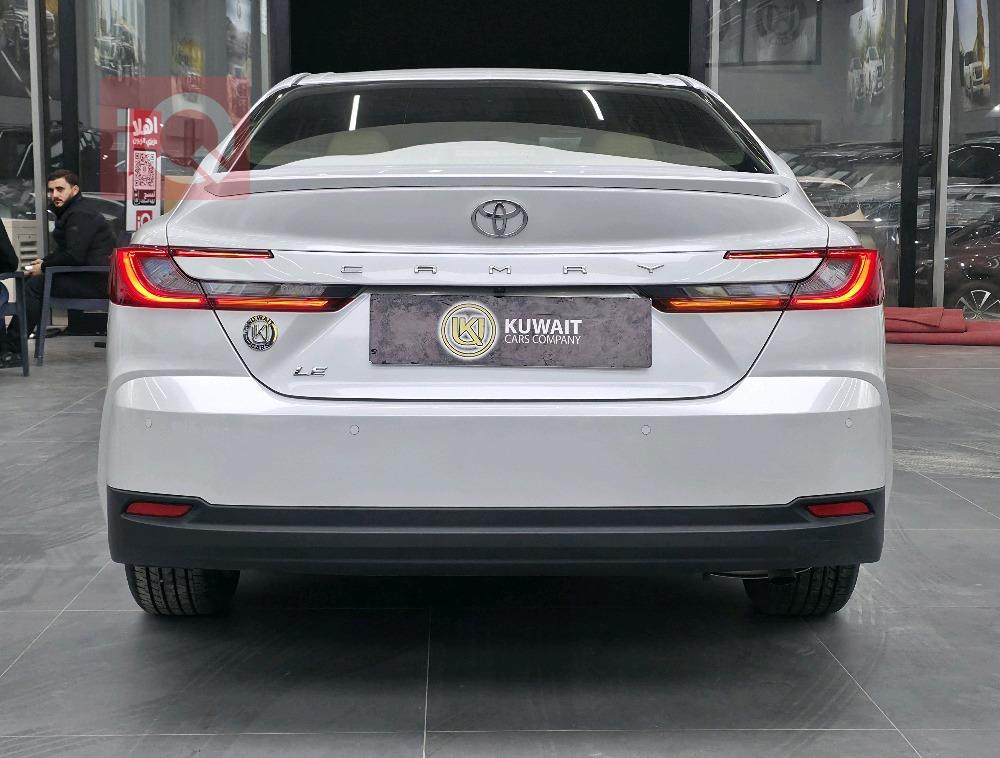 تۆیۆتا کامری